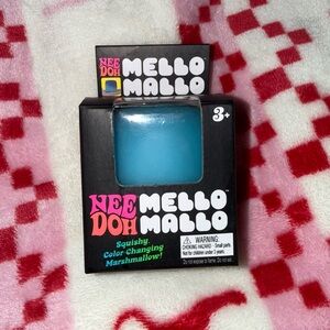 Nee Doh Mello Mallo Color-Changing Marshmallow Toy - Blue
